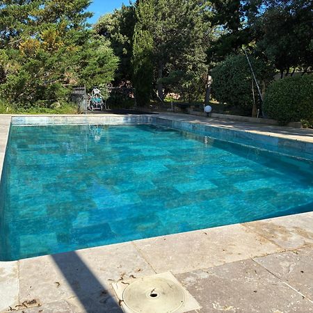 Gite 2 Chambres Avec Piscine Sernhac Zewnętrze zdjęcie