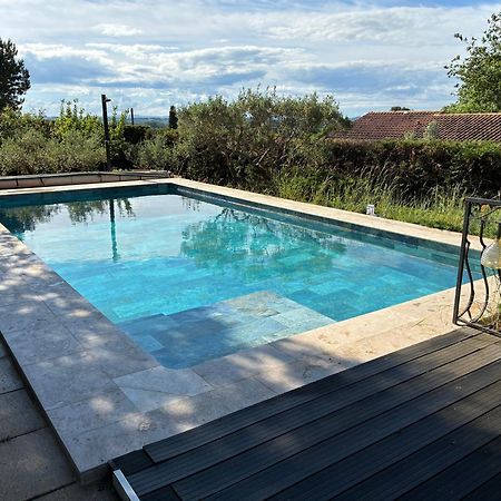 Gite 2 Chambres Avec Piscine Sernhac Zewnętrze zdjęcie