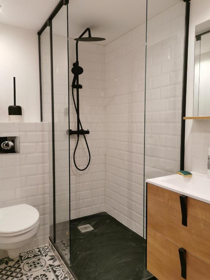Gite 2 Chambres Avec Piscine Sernhac Zewnętrze zdjęcie